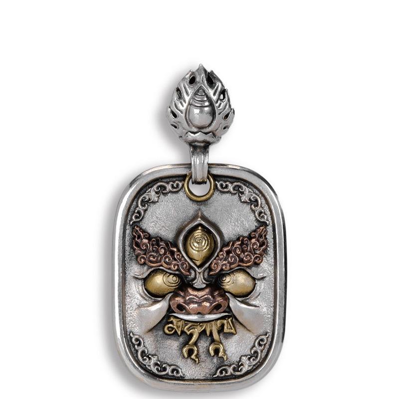 Трендовый кулон в стиле национального прилива «Черный Бог Богатства» и винтажное серебряное кольцо для удачи, богатства и счастья.
Трендовый кулон в стиле национального прилива «Черный Бог Богатства» и винтажное серебряное кольцо для удачи, богатства и счастья.