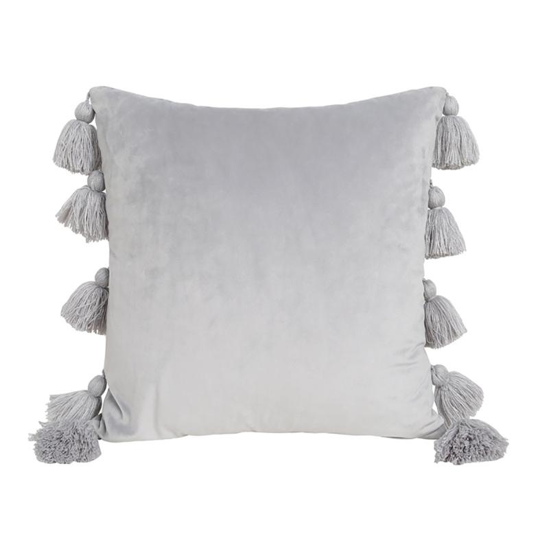 Soft Velvets Cushions Case with Elegant Tassels, Removable Bohemian Throw Pillow Slip for Living Room
Soft Velvets Cushions Case with Elegant Tassels, Removable Bohemian Throw Pillow Slip for Living Room