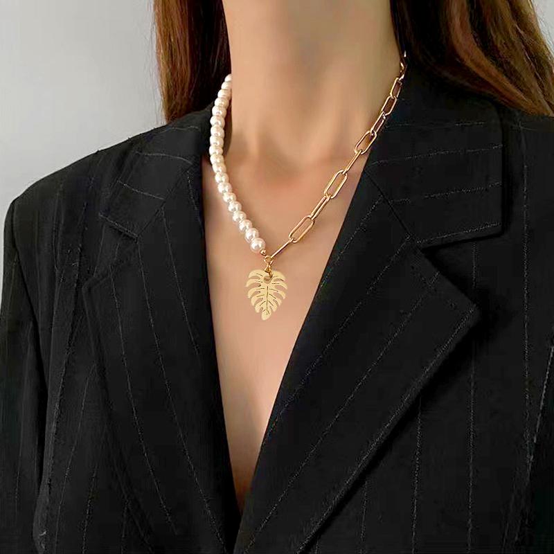 1set Clavicle Chain Fashion Paper clip Elegant Faux Leaves Pearl Necklace Bracelet Jewelry Party
1set Clavicle Chain Fashion Paper clip Elegant Faux Leaves Pearl Necklace Bracelet Jewelry Party
