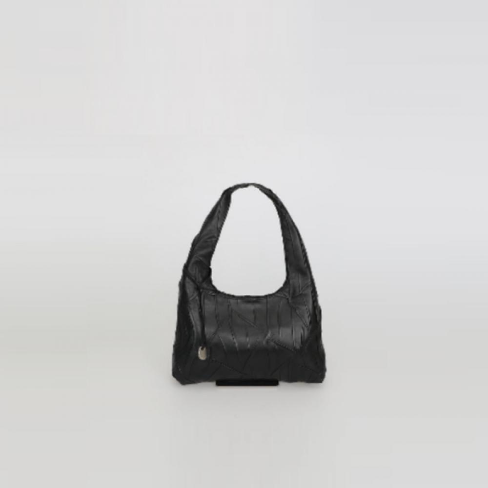 Rouge Lounge Labelo Shoulder Ra2g3abg331wbk Single option
Rouge Lounge Labelo Shoulder Ra2g3abg331wbk Single option