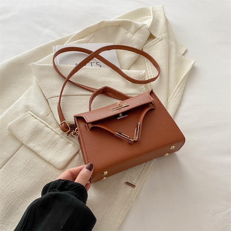Stylish Summer Casual Small Square Handbag In Elegant Colors Ideal For Street Fashion Lovers коричневий
Stylish Summer Casual Small Square Handbag In Elegant Colors Ideal For Street Fashion Lovers коричневий