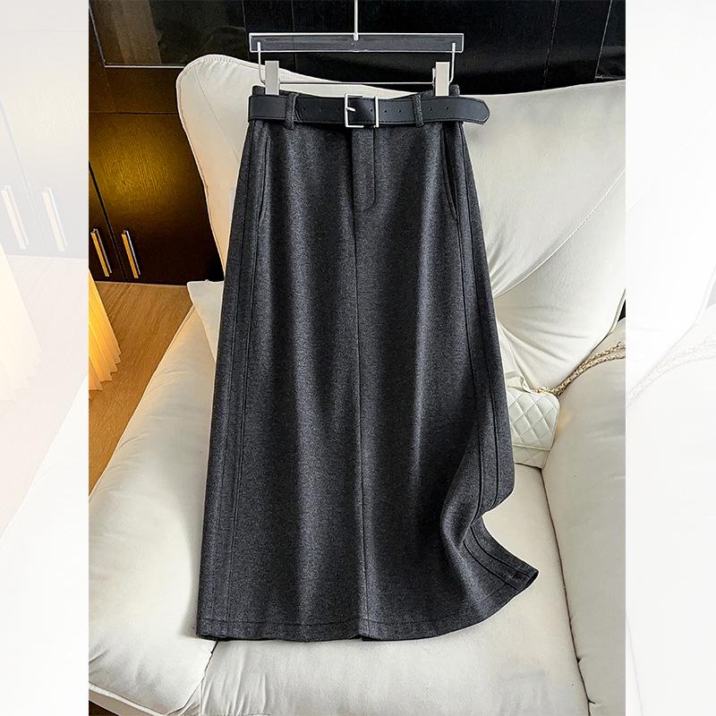Autumn/Winter 2025 High Waist Woolen Plaid Skirt: Plus Velvet, Thickened, Slimming, Comfortable, Straight, Hip-hugging Design 29/XL (Recommended 60-69 kg)
Autumn/Winter 2025 High Waist Woolen Plaid Skirt: Plus Velvet, Thickened, Slimming, Comfortable, Straight, Hip-hugging Design 29/XL (Recommended 60-69 kg)