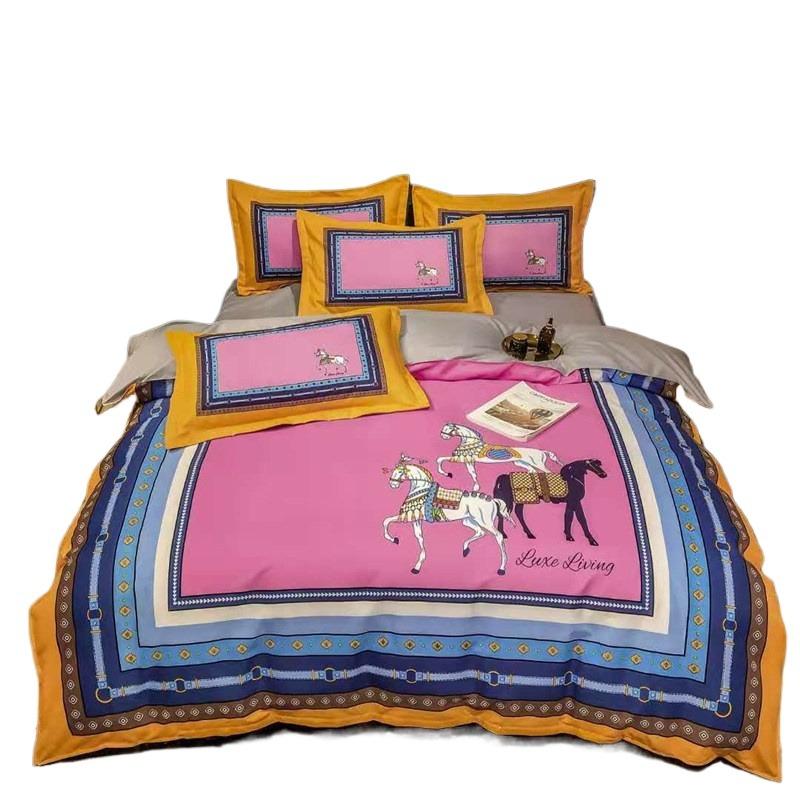 2 шт. Односторонний принт Пододеяльник, Роскошный клетчатый комплект постельного белья с лошадьми, Современный пододеяльник в европейском ретро-стиле с наволочками 90x200cm
2 шт. Односторонний принт Пододеяльник, Роскошный клетчатый комплект постельного белья с лошадьми, Современный пододеяльник в европейском ретро-стиле с наволочками 90x200cm