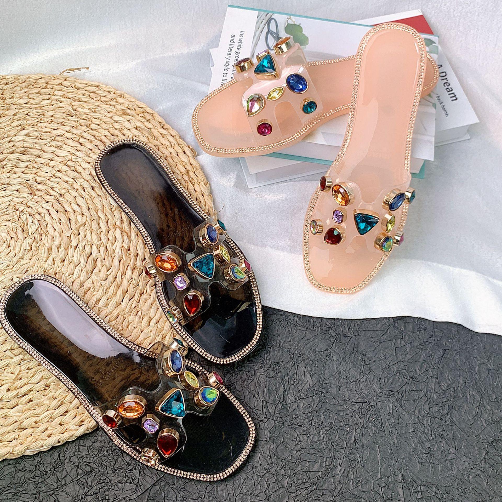 Slippers women s spring and summer new candy color diamond crystal flat-bottomed slippers soft and fashionable outdoor slippers 37
Slippers women s spring and summer new candy color diamond crystal flat-bottomed slippers soft and fashionable outdoor slippers 37