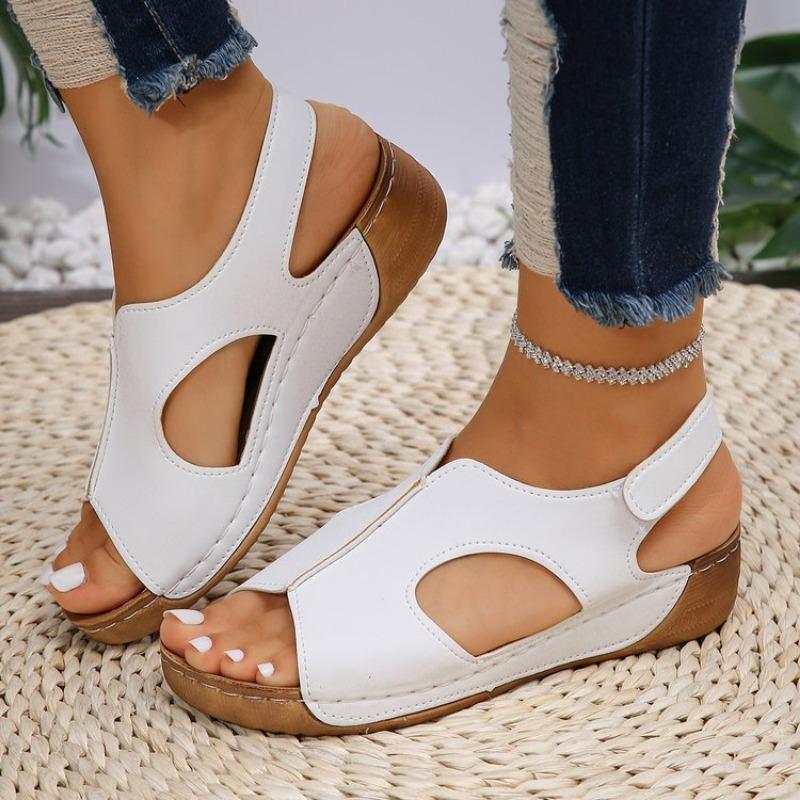 Модные женские удобные сандалии на танкетке 2024 лето новая женская повседневная нескользящая пляжная обувь женские сандалии на платформе в римском стиле большой размер 36 белый
Модные женские удобные сандалии на танкетке 2024 лето новая женская повседневная нескользящая пляжная обувь женские сандалии на платформе в римском стиле большой размер 36 белый