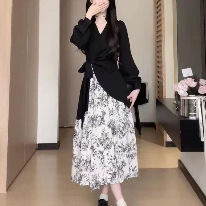 Autumn Floral Ink Wash Long Sleeve Dress with Slimming Waist Design 4XL (165-180 jin)
Autumn Floral Ink Wash Long Sleeve Dress with Slimming Waist Design 4XL (165-180 jin)