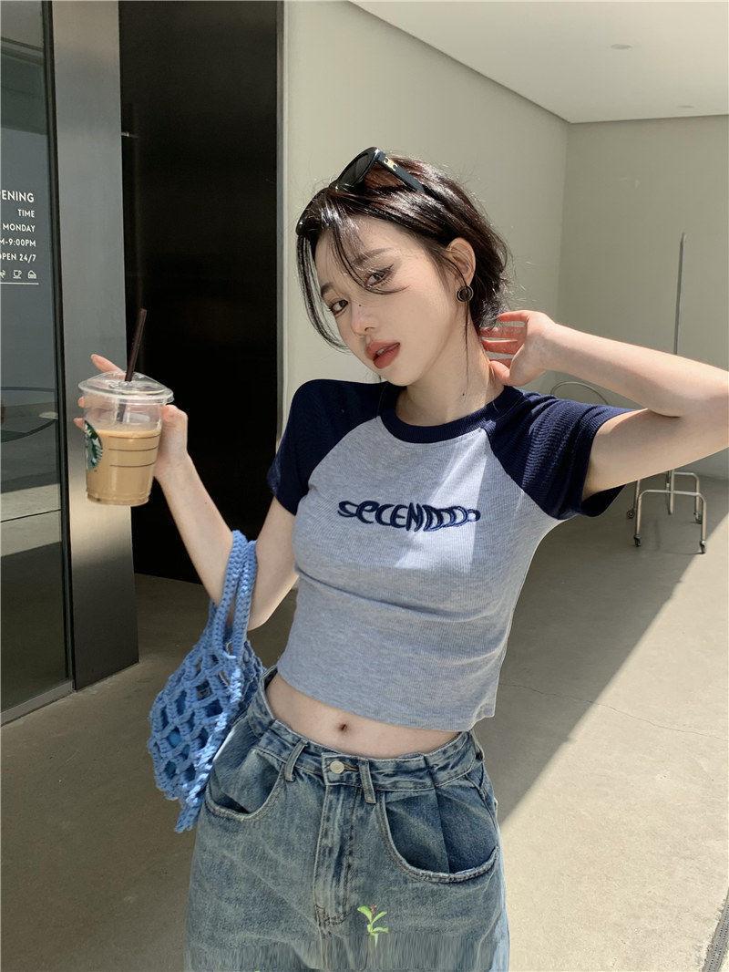 New pure desire short top Spice girl slim fit summer student short sleeve t-shirt women s American design ins XXL синій
New pure desire short top Spice girl slim fit summer student short sleeve t-shirt women s American design ins XXL синій