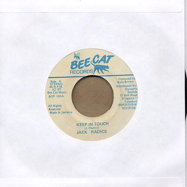 7inch Record JACK RADICS / FIREHOUSE CREW - Keep In Touch / Touch Dub BCR103 Bee Cat Records Jamaica Reggae, Ska & Dub Used
7inch Record JACK RADICS / FIREHOUSE CREW - Keep In Touch / Touch Dub BCR103 Bee Cat Records Jamaica Reggae, Ska & Dub Used