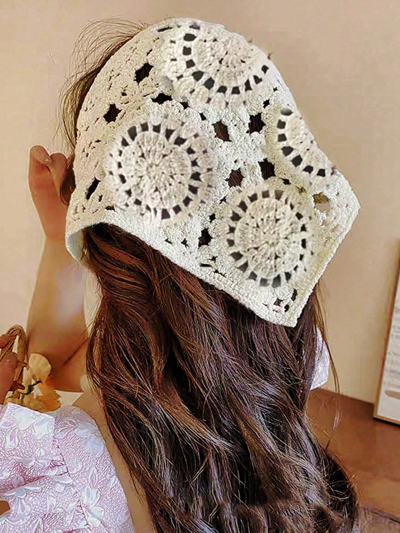 1pc Hollow Flower Headscarf Triangle Scarf, Countryside Style Headwear, Beach Accessory, Retro Headband, 2026 New Arrival United States
1pc Hollow Flower Headscarf Triangle Scarf, Countryside Style Headwear, Beach Accessory, Retro Headband, 2026 New Arrival United States
