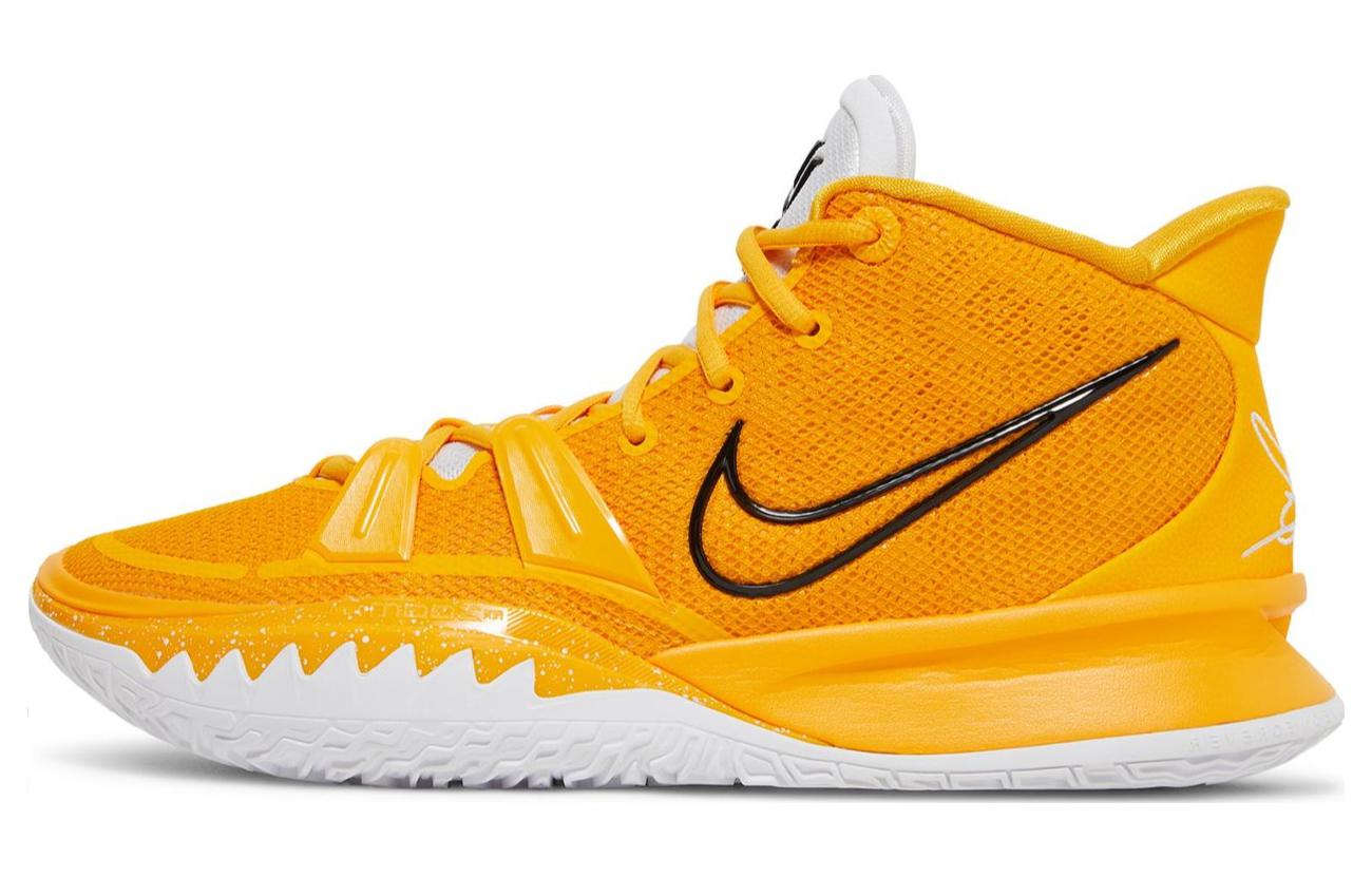 Nike Kyrie 7 Tb University Gold DM5042-702 45.5
Nike Kyrie 7 Tb University Gold DM5042-702 45.5