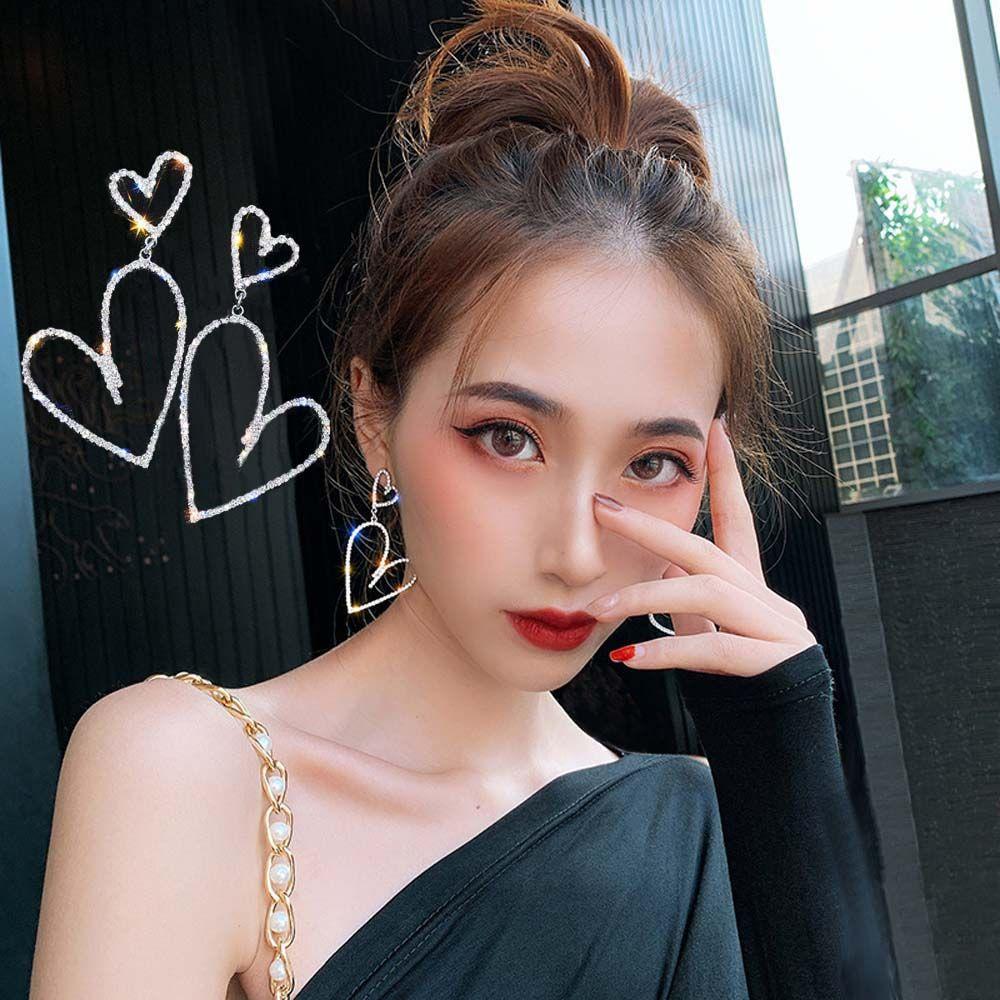 Мода Серебряный горный хрусталь Earing ювелирные изделия мотаться серьги кристалл форме сердца
Мода Серебряный горный хрусталь Earing ювелирные изделия мотаться серьги кристалл форме сердца