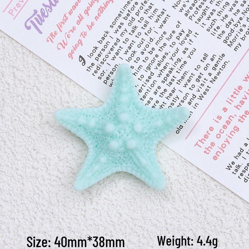 Аксессуары из смолы «Морская звезда»: Чехол для телефона, головной убор, заколка для волос, коробка для хранения, пряжка для обуви и нашивка.
Аксессуары из смолы «Морская звезда»: Чехол для телефона, головной убор, заколка для волос, коробка для хранения, пряжка для обуви и нашивка.