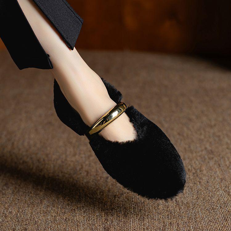 Мода Новые Жемчужные Замшевые Однотонные Туфли Мэри Джейн с Закругленным Носком для Девочек Милые Теплые Женские Туфли Размер 40 35
Мода Новые Жемчужные Замшевые Однотонные Туфли Мэри Джейн с Закругленным Носком для Девочек Милые Теплые Женские Туфли Размер 40 35