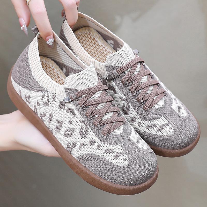 Shoes Women s versatile casual shoes Fashion German training shoes Flying woven breathable mesh shoes Soft soles Comfortable and not tired women s 41
Shoes Women s versatile casual shoes Fashion German training shoes Flying woven breathable mesh shoes Soft soles Comfortable and not tired women s 41