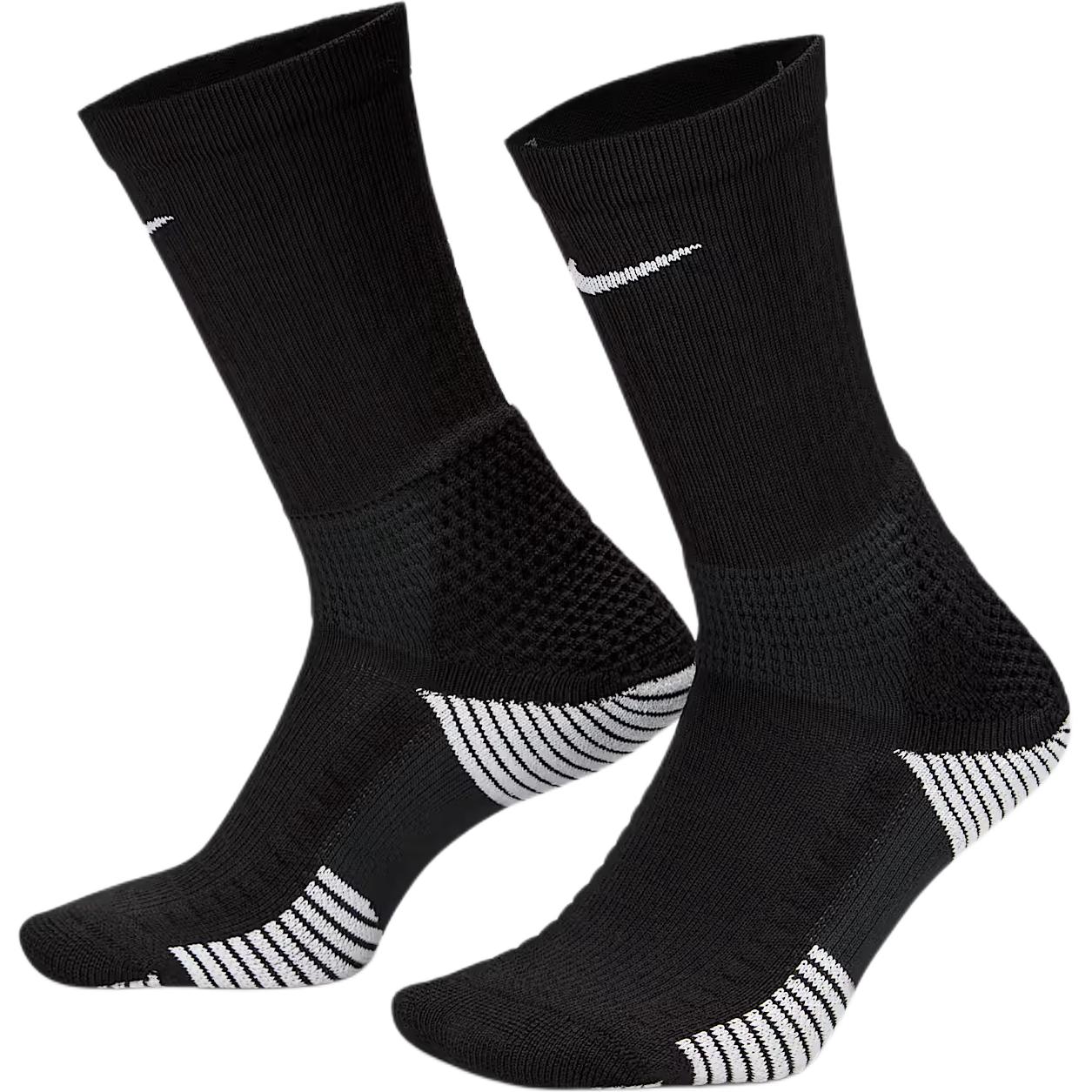 Nike Elite 2.0 Cushioned Crew Socks (1 Pair) HM0285-010 L/W10-13/M8-12
Nike Elite 2.0 Cushioned Crew Socks (1 Pair) HM0285-010 L/W10-13/M8-12