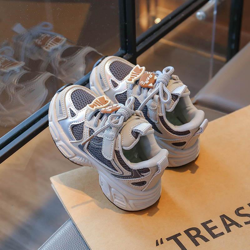 Girls sports shoes 2025 New Year s spring and summer soft-soled male and female students genuine double net children s running shoes fashion running 30 yards inner length about 18.6cm серый
Girls sports shoes 2025 New Year s spring and summer soft-soled male and female students genuine double net children s running shoes fashion running 30 yards inner length about 18.6cm серый