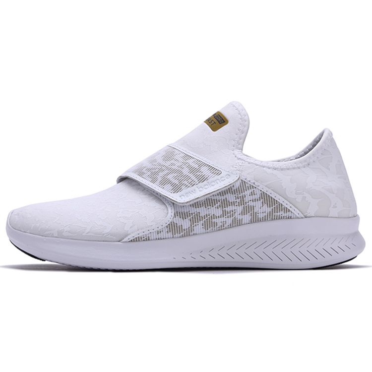 New Balance FuelCore Coast V3 Retro Fabric Low-Top Casual Running Shoes Women sneaker White WCOASHE3 39
New Balance FuelCore Coast V3 Retro Fabric Low-Top Casual Running Shoes Women sneaker White WCOASHE3 39