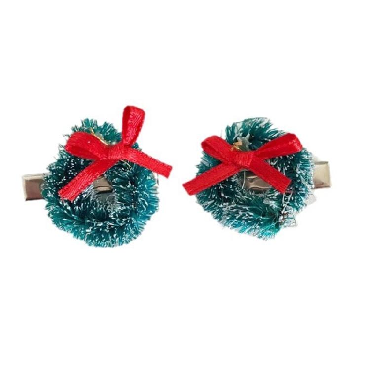 Christmas Decorative Hair Clip New Year Party Wreath Side Clip Party Supplies 1
Christmas Decorative Hair Clip New Year Party Wreath Side Clip Party Supplies 1
