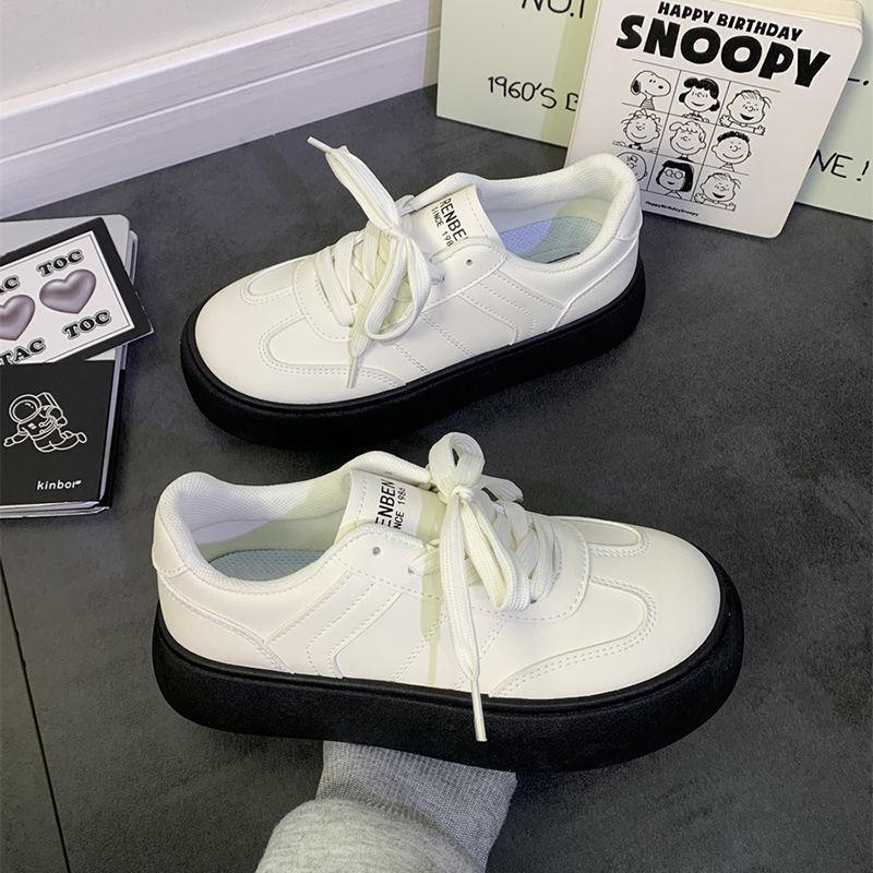 Platform white shoes women s 2025 summer new niche versatile Hong Kong style heightening casual board shoes 40 чёрный
Platform white shoes women s 2025 summer new niche versatile Hong Kong style heightening casual board shoes 40 чёрный