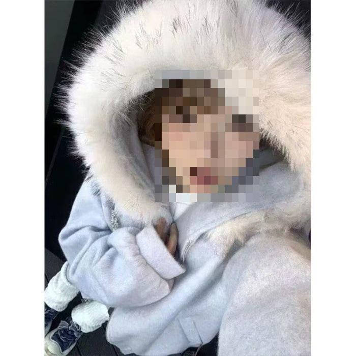 Женский ретро-кардиган оверсайз с капюшоном и меховым воротником - Корейский стиль для весны и осени 2026 Extra Large
Женский ретро-кардиган оверсайз с капюшоном и меховым воротником - Корейский стиль для весны и осени 2026 Extra Large
