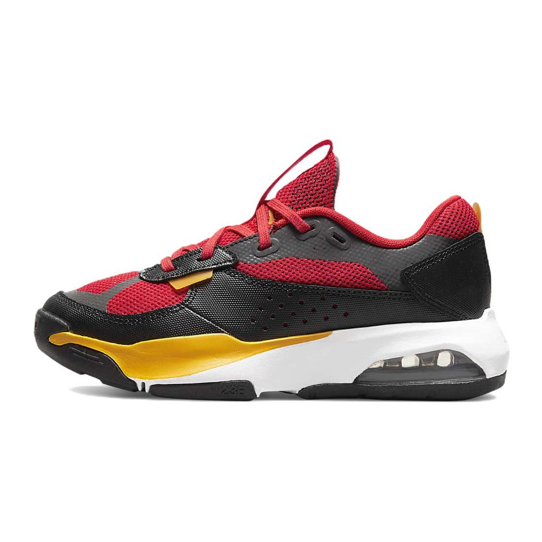 Jordan Air 200E Lifestyle Shoes GS 38
Jordan Air 200E Lifestyle Shoes GS 38