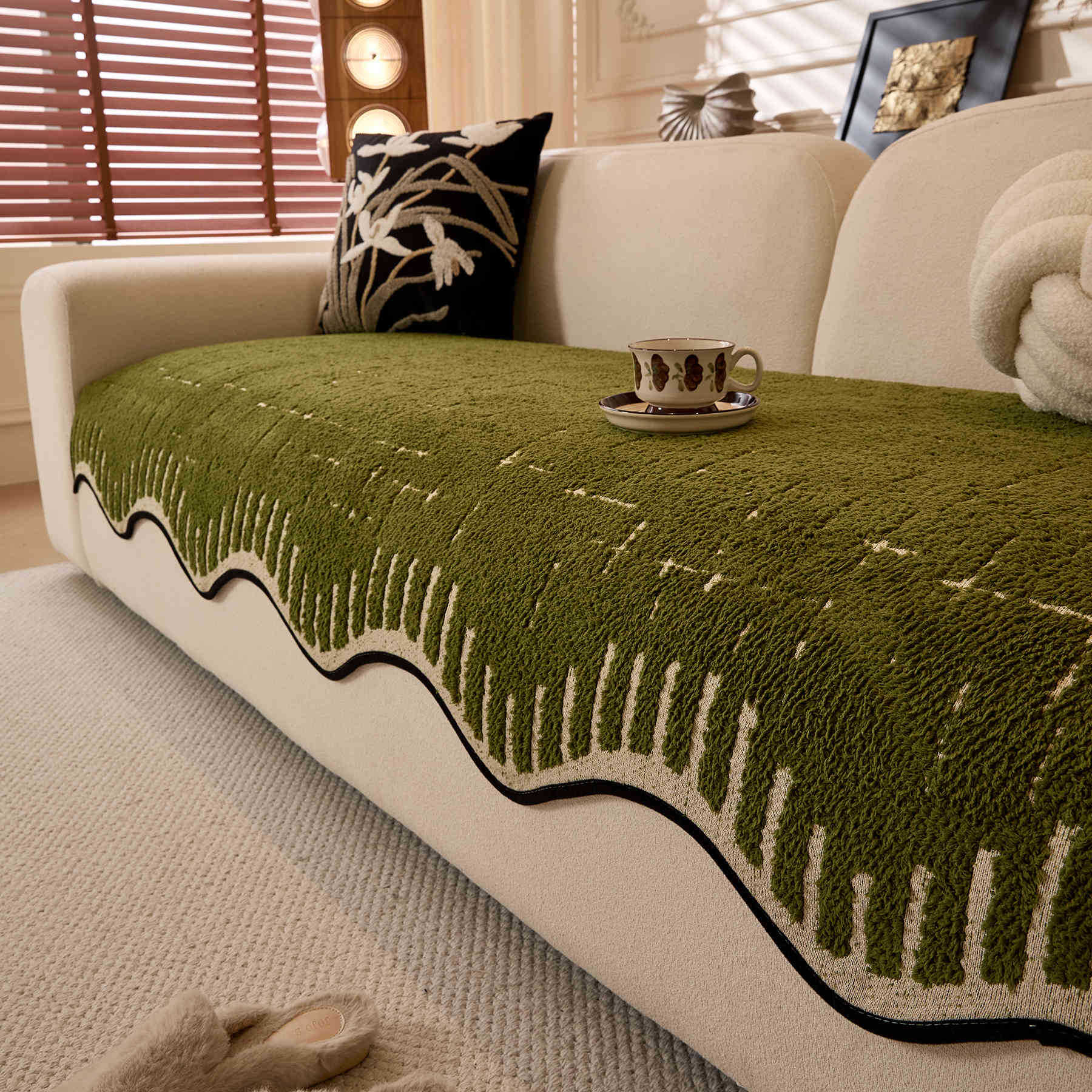 Осень И Зима Волнистый Шу Хлопок Ворс Подушка для Дивана Подушка для Сиденья Нескользящая Гостиная Приятная для Кожи Легкая Роскошь Ткань Чехол для Дивана Полотенце Толстый 70*70cm
Осень И Зима Волнистый Шу Хлопок Ворс Подушка для Дивана Подушка для Сиденья Нескользящая Гостиная Приятная для Кожи Легкая Роскошь Ткань Чехол для Дивана Полотенце Толстый 70*70cm