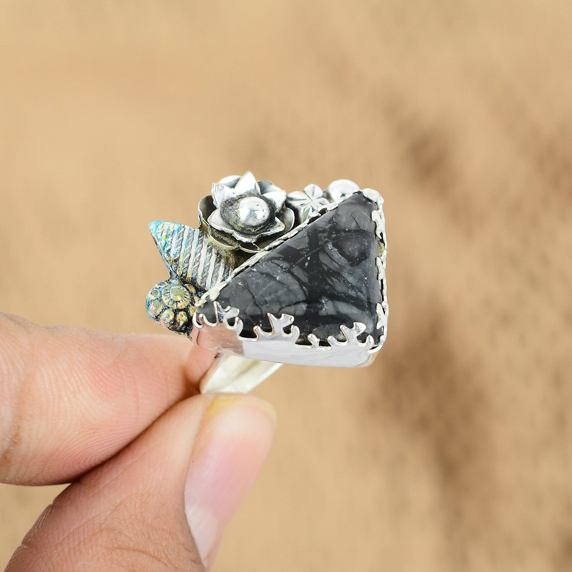 Trillion Picasso Jasper Gemstone Flower Statement Sister Wedding Ring 925 Silver Yes
Trillion Picasso Jasper Gemstone Flower Statement Sister Wedding Ring 925 Silver Yes