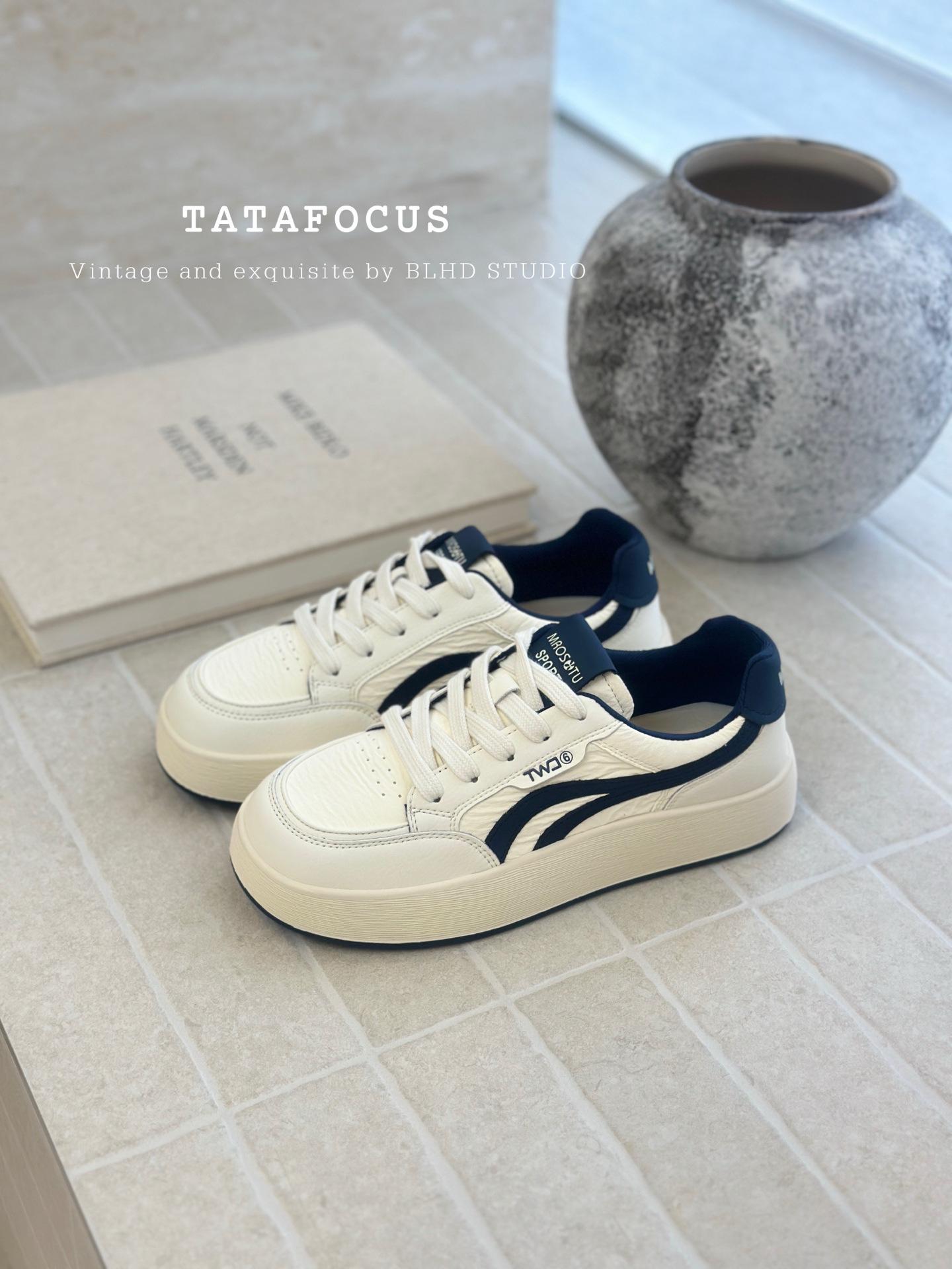 2025 новый кожаный мягкий низ универсальный корейская версия трендовый повседневный маленький белый новый продукт легкий и мягкий. Модный универсальный 39 бежевый
2025 новый кожаный мягкий низ универсальный корейская версия трендовый повседневный маленький белый новый продукт легкий и мягкий. Модный универсальный 39 бежевый