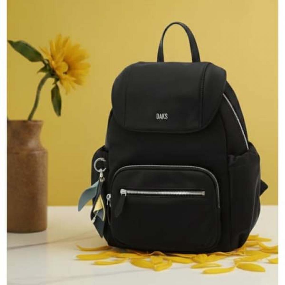Daks Nylon Backpack With Black Logo Decoration Dcba6f526bk Single option
Daks Nylon Backpack With Black Logo Decoration Dcba6f526bk Single option