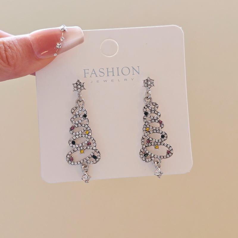 Minimalist Rhinestone Christmas Tree Tassel Earrings
Minimalist Rhinestone Christmas Tree Tassel Earrings