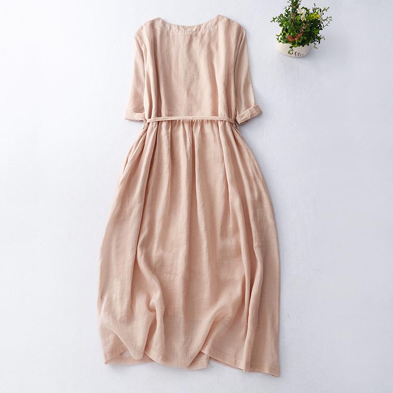 Summer new new Chinese light national style five-quarter sleeve round neck dress women s retro lace-up waist embroidered long dress 2XL шампанського
Summer new new Chinese light national style five-quarter sleeve round neck dress women s retro lace-up waist embroidered long dress 2XL шампанського