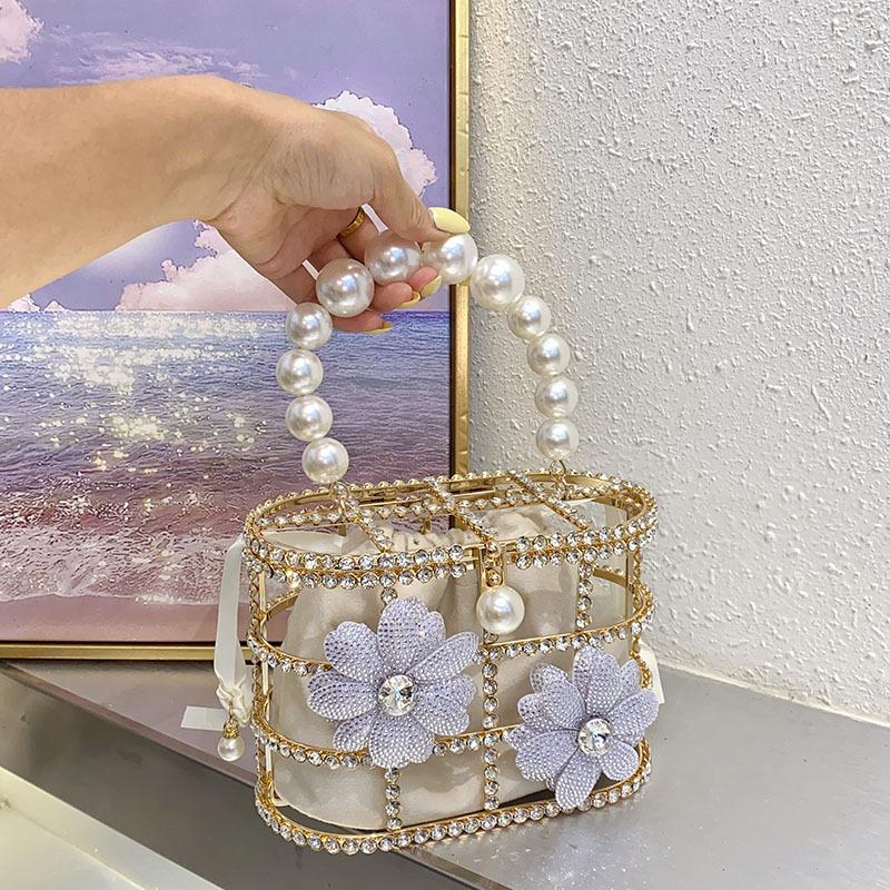Design Bags Rhinestones Heavy Industry Metal Flowers Cage Fashion Trend Dinner Messenger Bag лаванды фиолетового
Design Bags Rhinestones Heavy Industry Metal Flowers Cage Fashion Trend Dinner Messenger Bag лаванды фиолетового