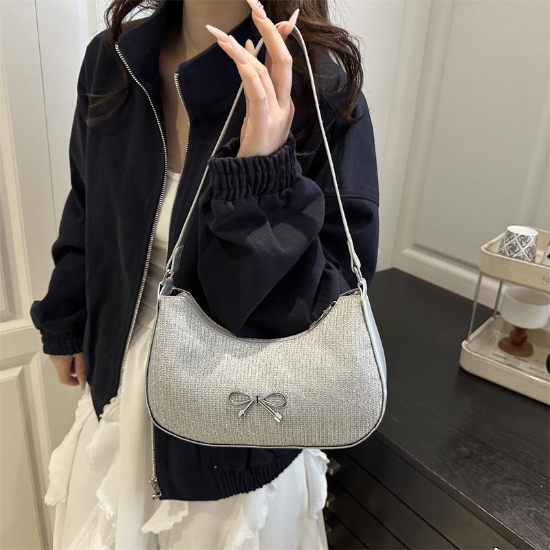 Sweet bow decoration women s retro style new fashion texture armpit bag fashionable shoulder bag чёрный
Sweet bow decoration women s retro style new fashion texture armpit bag fashionable shoulder bag чёрный