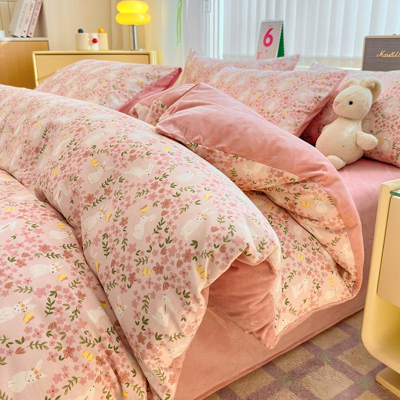 Премиальный Постельный Комплект Набор Пододеяльников :1 пододеяльник (Хлопок сторона А, Фланель сторона Б) + 2 наволочки, Супермягкие Дышащие 150x200cm(59x79 in)
Премиальный Постельный Комплект Набор Пододеяльников :1 пододеяльник (Хлопок сторона А, Фланель сторона Б) + 2 наволочки, Супермягкие Дышащие 150x200cm(59x79 in)