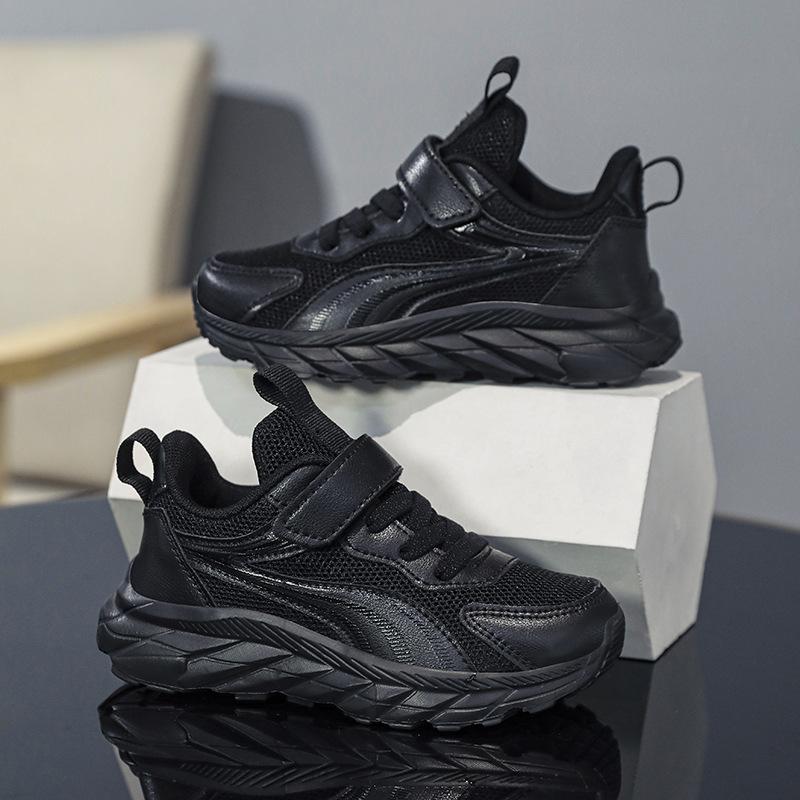 606 children s black sneakers spring and autumn new mesh boys little white shoes girls white running shoes cross 39
606 children s black sneakers spring and autumn new mesh boys little white shoes girls white running shoes cross 39