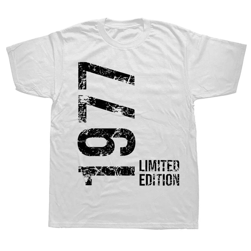 1977 Vintage Distressed Print Mens Tshirt 47th Birthday Gift Oldfashioned Cotton Casual Streetwear Shortsleeved Shirt S
1977 Vintage Distressed Print Mens Tshirt 47th Birthday Gift Oldfashioned Cotton Casual Streetwear Shortsleeved Shirt S