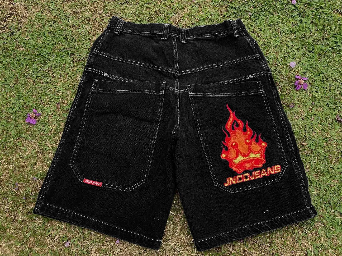 Унісекс Y2K мішкуваті шорти Vintage American Streetwear друк джинсові шорти 2000-х років хіп-хоп чоловіки жінки повсякденні баскетбольні шорти XXL
Унісекс Y2K мішкуваті шорти Vintage American Streetwear друк джинсові шорти 2000-х років хіп-хоп чоловіки жінки повсякденні баскетбольні шорти XXL
