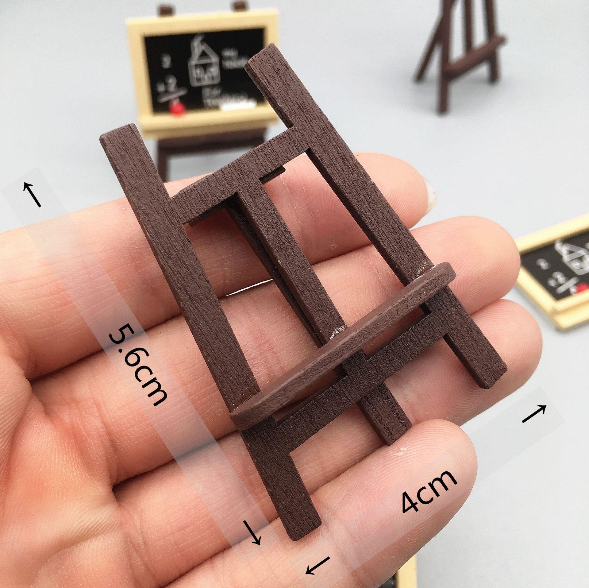 Dollhouse Chalkboard Easel: Miniature Home Scene Accessories & Decorative Ornaments
Dollhouse Chalkboard Easel: Miniature Home Scene Accessories & Decorative Ornaments