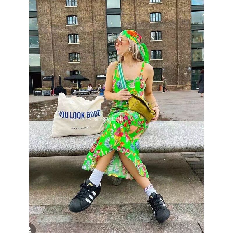 Special Interest Light Luxury ~ Artificial Silk Silks and Satins Pajamas Women s Summer Short Sleeve Shorts Set Bottle Vintage Print Girls Homewear Retro Green Sling L
Special Interest Light Luxury ~ Artificial Silk Silks and Satins Pajamas Women s Summer Short Sleeve Shorts Set Bottle Vintage Print Girls Homewear Retro Green Sling L