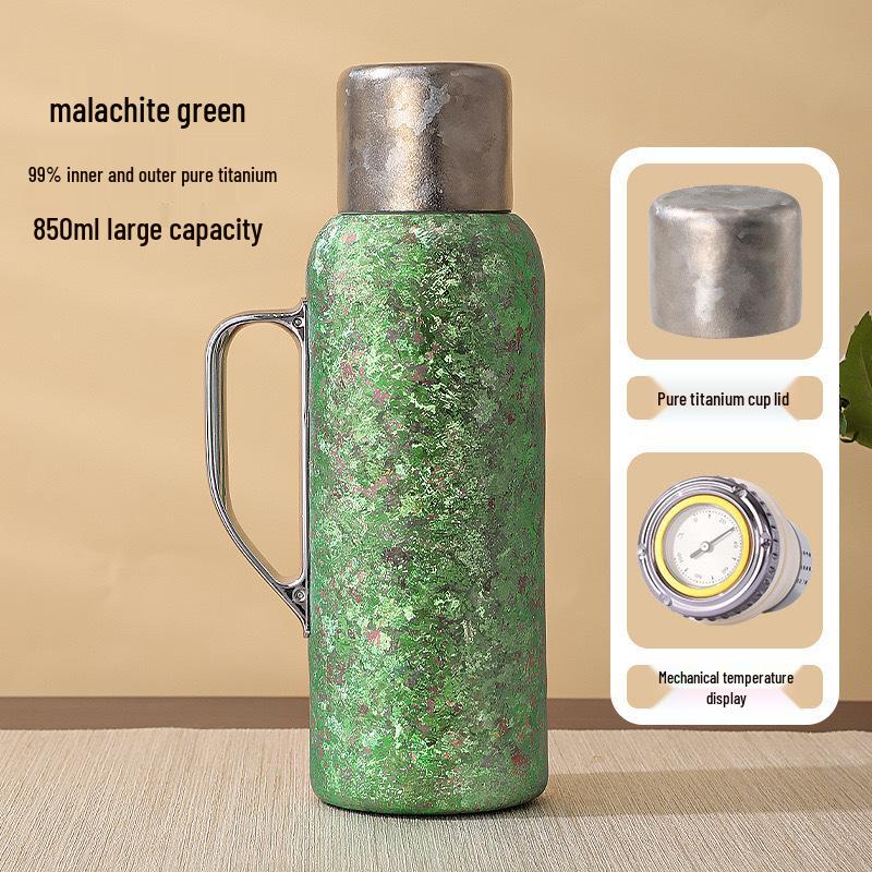 Premium Titanium Insulated Thermos with Temperature Display Lid – Ideal for Office, Home, Tea Stewing, and Business Gifts 850ml Pure Titanium Inside and Out + Gift Box
Premium Titanium Insulated Thermos with Temperature Display Lid – Ideal for Office, Home, Tea Stewing, and Business Gifts 850ml Pure Titanium Inside and Out + Gift Box