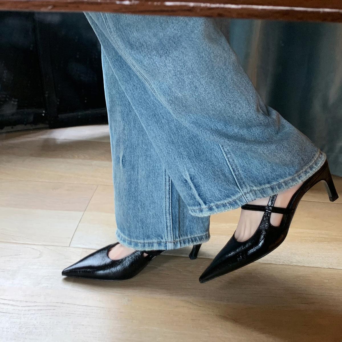 Sheepskin version~ shallow mouth flat bottom cat heel bag head sandals women s high heels summer leather small high heel sandals women s 35
Sheepskin version~ shallow mouth flat bottom cat heel bag head sandals women s high heels summer leather small high heel sandals women s 35