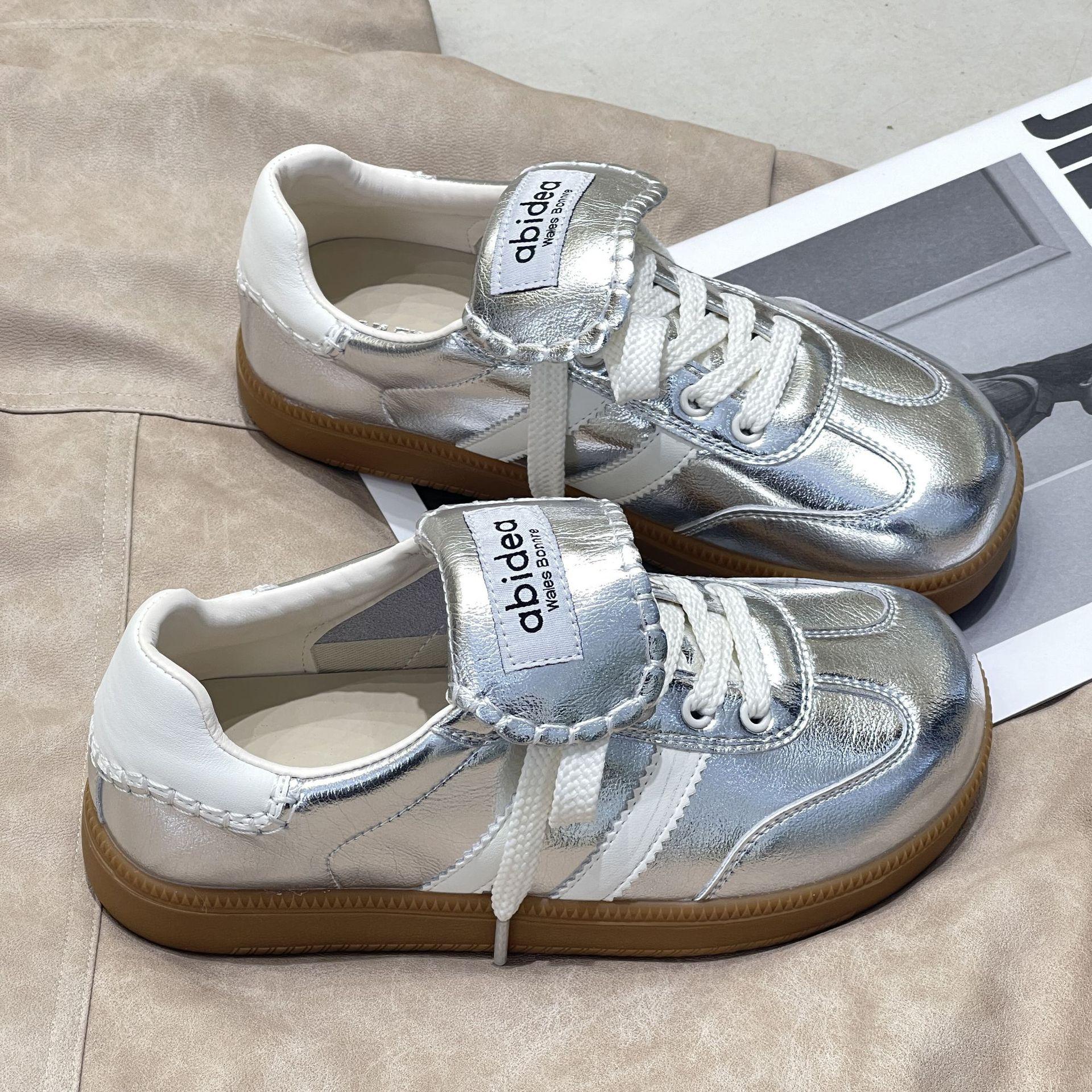 Spring New Flat Casual German Training Sneakers Genuine Leather Retro Casual Lace up Korean Style Women s White Shoes
Spring New Flat Casual German Training Sneakers Genuine Leather Retro Casual Lace up Korean Style Women s White Shoes