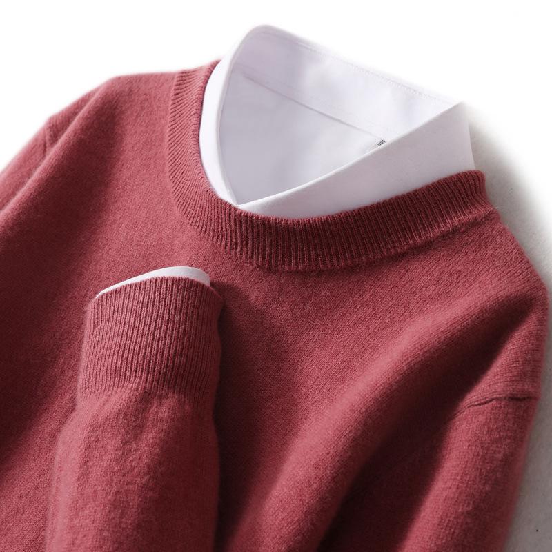 Men s Autumn/Winter Wool Sweater: Round Neck, Casual Knitwear, Loose Fit, Middle-aged & Young, Cashmere Base Layer. L
Men s Autumn/Winter Wool Sweater: Round Neck, Casual Knitwear, Loose Fit, Middle-aged & Young, Cashmere Base Layer. L