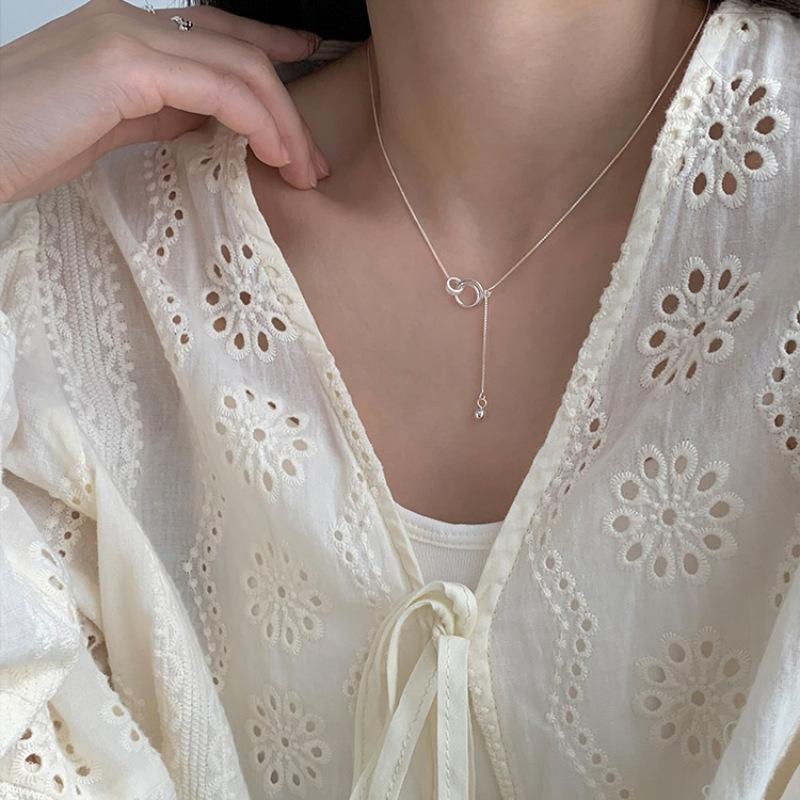 PANJBJ 925 Sterling Silver Geometry Pendant Necklace for Women Girl Hollow Out Tassels Bead Jewelry Party Gift Dropshipping
PANJBJ 925 Sterling Silver Geometry Pendant Necklace for Women Girl Hollow Out Tassels Bead Jewelry Party Gift Dropshipping