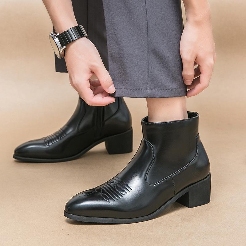 Новые осенне-зимние кожаные высокие кеды мужские большого размера 46, трендовая повседневная мода, корейская версия, тренд, британские кожаные ботинки 46
Новые осенне-зимние кожаные высокие кеды мужские большого размера 46, трендовая повседневная мода, корейская версия, тренд, британские кожаные ботинки 46