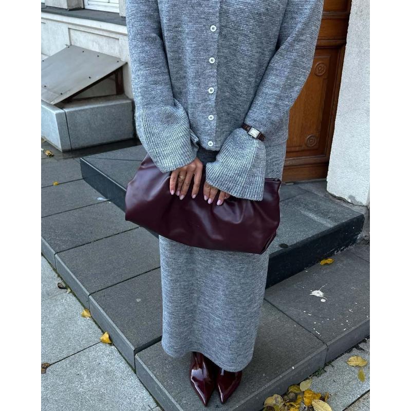 Women s 2 Piece Sweater Skirt Sets Fall Winter Knit Long Skirt Cardigan Sweater Set Lounge Long Sleeve Top Midi Dress Outfits for Women Loungewear Set L сірий колір
Women s 2 Piece Sweater Skirt Sets Fall Winter Knit Long Skirt Cardigan Sweater Set Lounge Long Sleeve Top Midi Dress Outfits for Women Loungewear Set L сірий колір