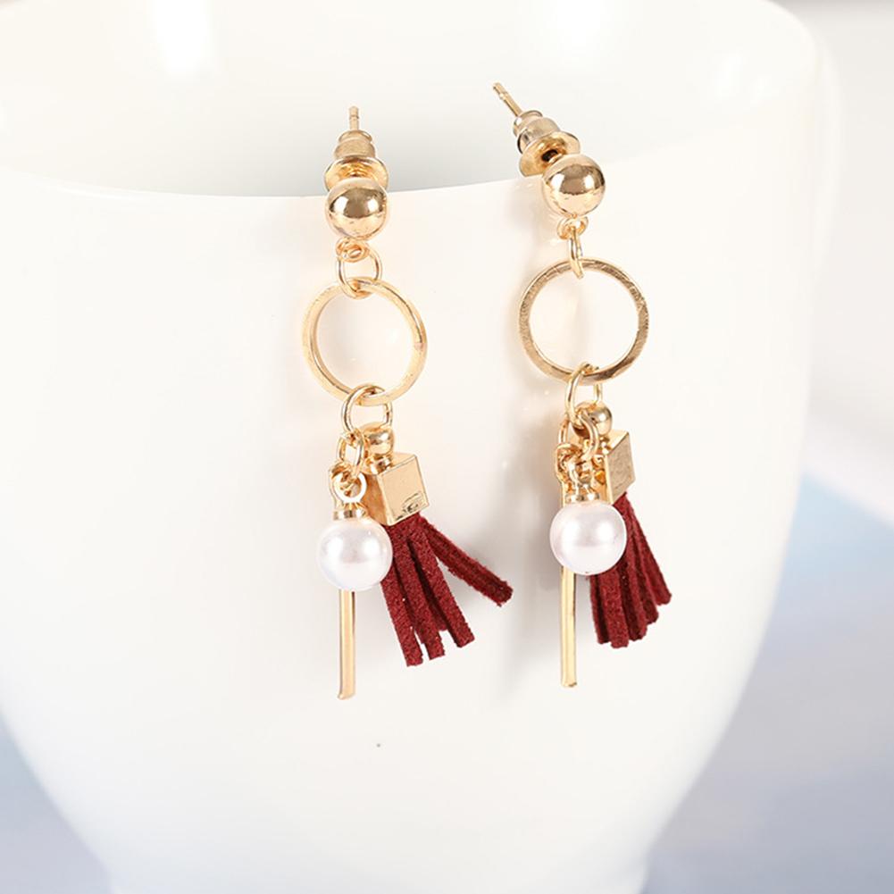 Women Retro Style Suede Small Tassel Temperament Pearl Bead Earrings wine red #1
Women Retro Style Suede Small Tassel Temperament Pearl Bead Earrings wine red #1