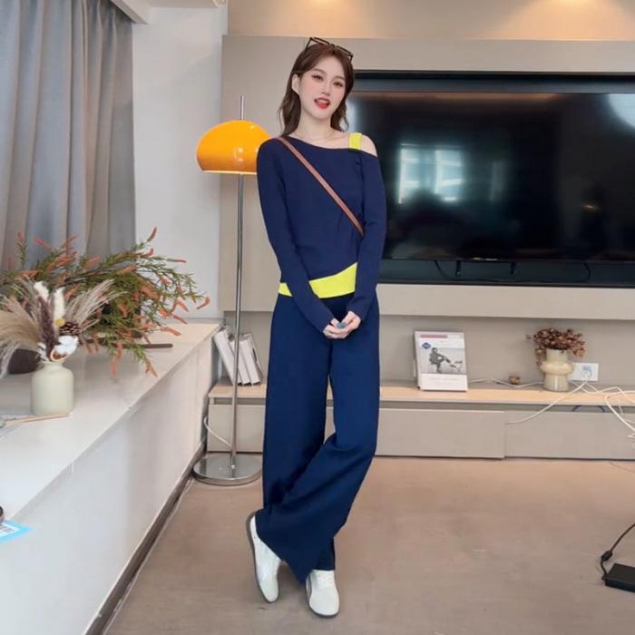 2025 Early Autumn Korean Style Women s Color-Block Off-Shoulder Sporty Two-Piece Set XL
2025 Early Autumn Korean Style Women s Color-Block Off-Shoulder Sporty Two-Piece Set XL