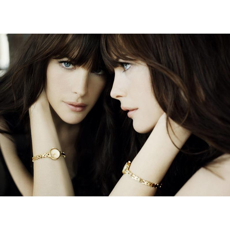Liv Tyler Elf Queen Star Poster Framed Wall Art for Bedroom, Dorm, or Bar Yellow Kraft Paper (No Glue) 30X42 cm
Liv Tyler Elf Queen Star Poster Framed Wall Art for Bedroom, Dorm, or Bar Yellow Kraft Paper (No Glue) 30X42 cm