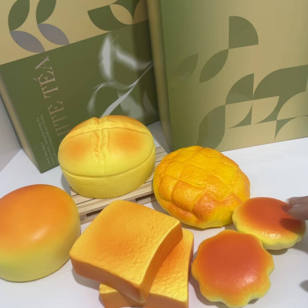 Soft Simulated Food Squeeze Toy Slow Rising Squeeze Bread Food Play Toys Children Toys style 7
Soft Simulated Food Squeeze Toy Slow Rising Squeeze Bread Food Play Toys Children Toys style 7